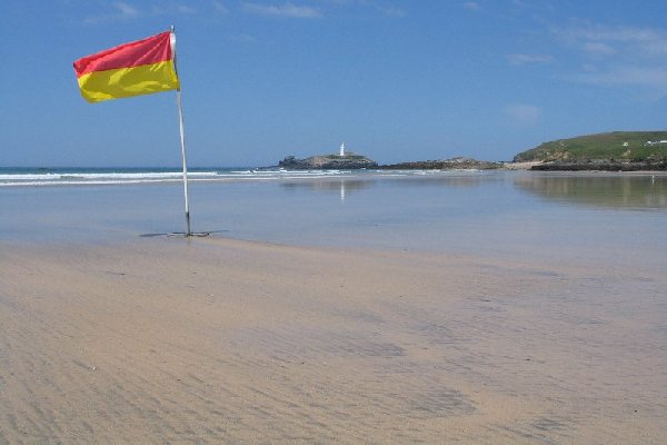 dog-friendly-beaches-godrevy